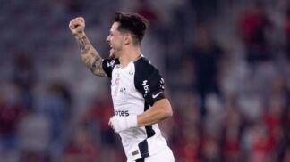 Rodrigo Garro marcou o único gol da vitória do Corinthians por 1 a 0 sobre o Athletico-PR