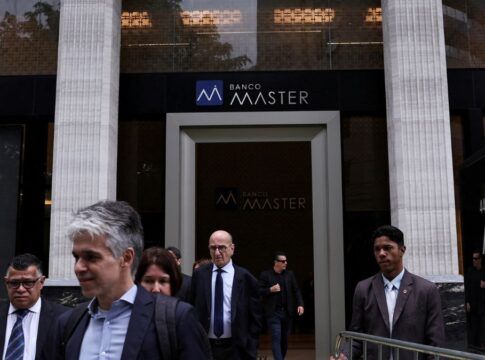 Seguranças no Banco Master