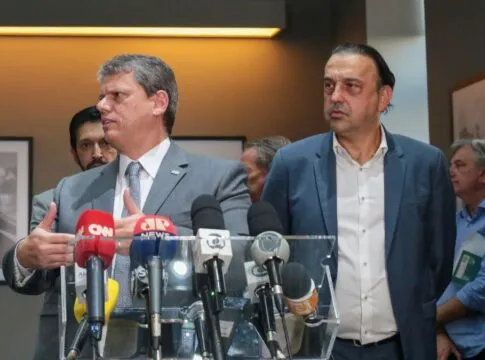 Tarcísio minimiza investigação contra vice e cita “plantação de notícia” sobre Andorra