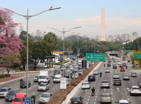 Rodízio de veículos volta a funcionar em São Paulo nesta quinta (19)