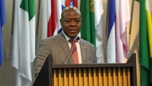 Silvio Almeid participa de cerimônia de reinstalação da Comissão Especial sobre Mortos e Desaparecidos Políticos (CEMDP).