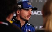 Max Verstappen fala durante evento no GP do Japão