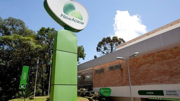 Fachada de uma das lojas do Pão de Açúcar