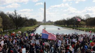 Movimento "No Kings" organiza mais de 3 mil protestos contra Trump em 50 estados dos EUA