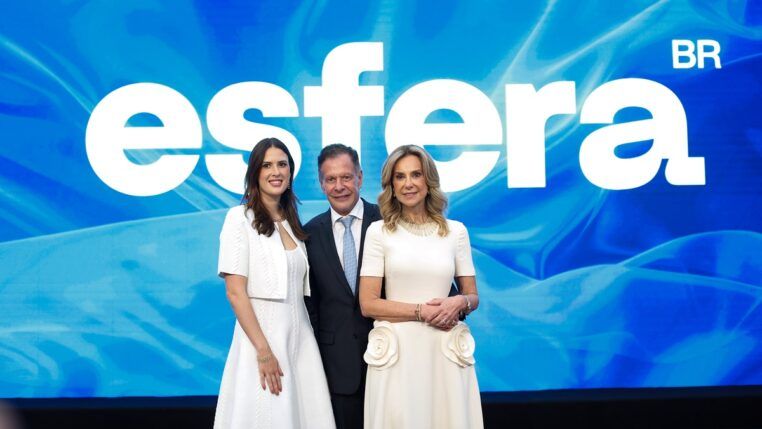 João Camargo na premiação da Esfera Brasil