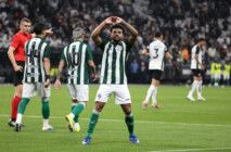 Em plena Neo Química Arena, o Corinthians perdeu para o Coritiba por 2 a 0