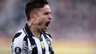 São Paulo anuncia contratação do atacante Artur por empréstimo do Botafogo