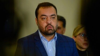 O governador do Rio de Janeiro, Cláudio Castro durante coletiva de imprensa no Palácio Guanabara, em Laranjeiras, zona sul da capital fluminense