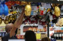 Comércio de ovos de Páscoa na Semana Santa