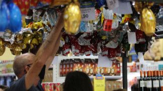 Comércio de ovos de Páscoa na Semana Santa