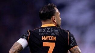 O Shakhtar Donetsk vem processando o Corinthians desde 2024 em busca do pagamento pela cessão de Maycon