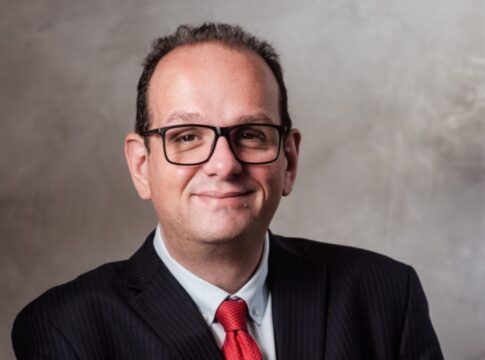 Advogado aponta que relação “pode ser mais intensa” entre investigados e crime organizado