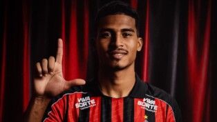 Renê foi emprestado da Portuguesa para o Vitória até o fim de 2026