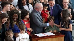 Lula marcou presença no evento do ECA Digital e falou sobre a responsabilidade das redes com os adolescentes