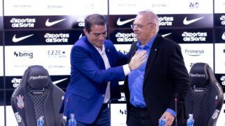 Mesmo com o fim da janela de transferências, o Corinthians não tem pressa para registrar Jesse Lingard