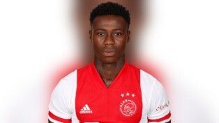 Quincy Promes está sendo julgado pela facada e por porte de drogas