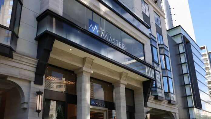 Fachada do Banco Master