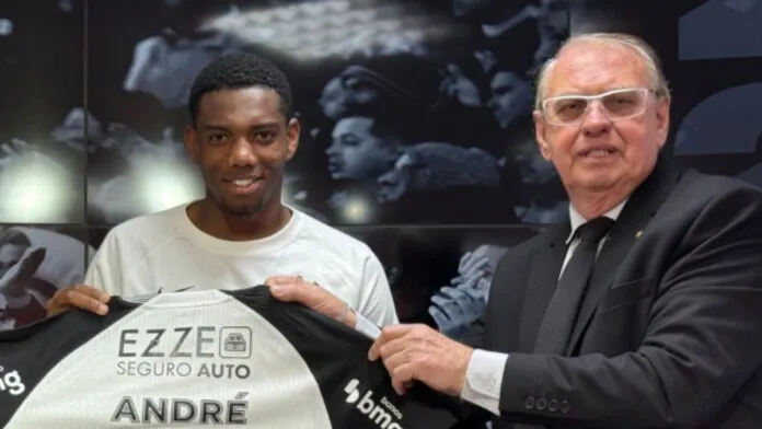 Neste momento, Osmar Stabile vem sendo pressionado em duas frentes tanto para vender quanto para manter André Luiz no Corinthians