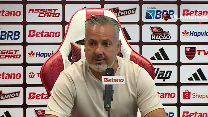 José Boto assume responsabilidade por demissão de Filipe Luís no Flamengo