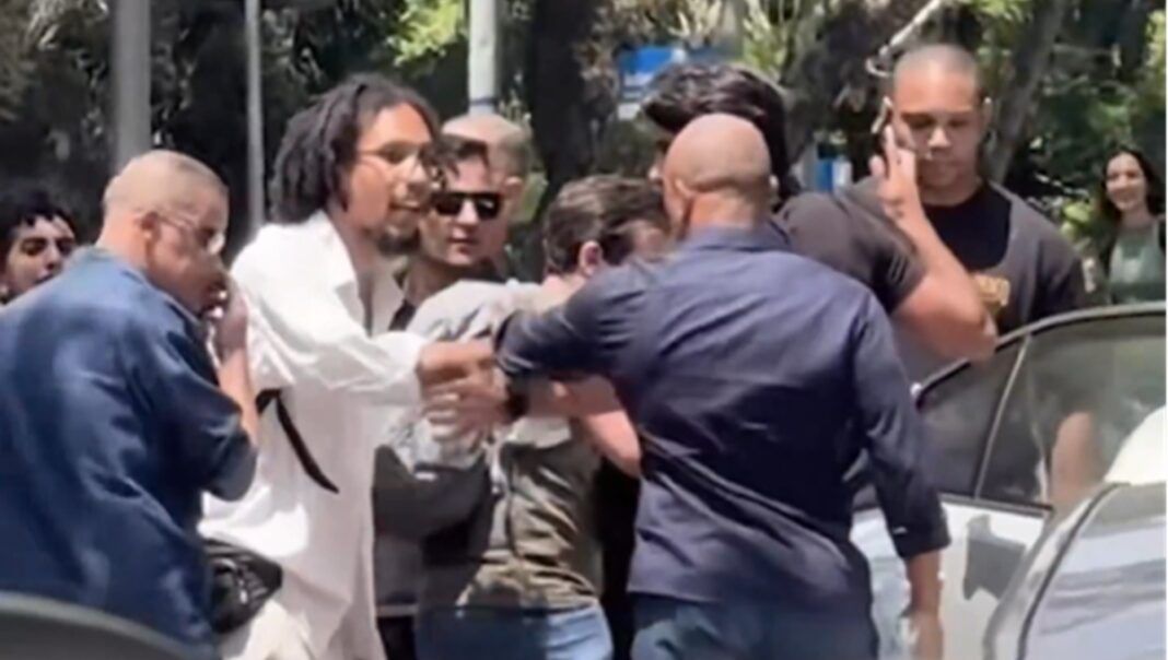 Confusão gravada pela equipe do vereador Lucas Pavanato