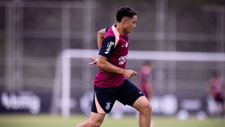 Dieguinho desceu do profissional para atuar no Sub-20 do Corinthians