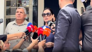 Michelle Bolsonaro dá entrevista após alta do marido