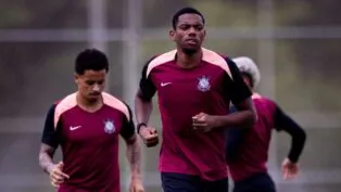 Existe a possibilidade de o Milan, da Itália, acionar o Corinthians na Justiça para concretizar a compra do volante André Luiz