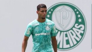 Arthur, bola da vez no Palmeiras, passou a limpo sua carreira