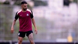 Raniele, volante do Corinthians, ficou fora do treino aberto desta quinta-feira (05/03)