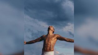 Raphinha em campanha para a Calvin Klein