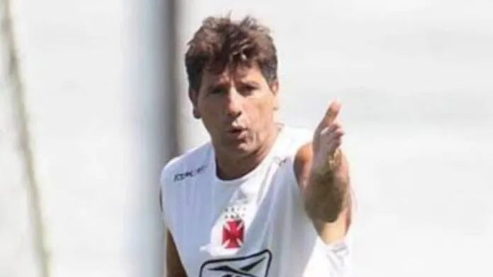 Renato Gaúcho “fura” Vasco e anuncia sua volta ao clube nas redes sociais