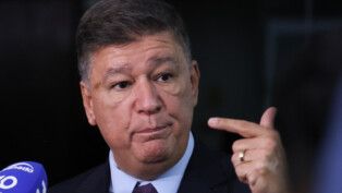 Senador Carlos Viana, presidente da CPMI do INSS