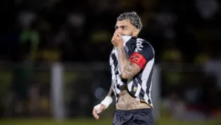 Gabriel Barbosa, o Gabigol, sofreu um pênalti e marcou os dois gols do Santos contra o Mirassol