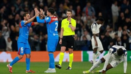 O Atlético de Madrid venceu o Tottenham pelo placar agregado de 7 a 5 e avançou para as quartas de final da Champions League