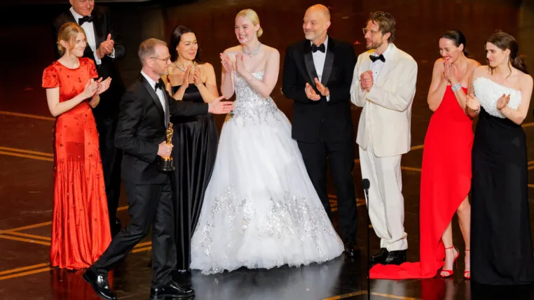 Valor Sentimental ganha Oscar de "Melhor Filme Internacional" e desbanca "O Agente Secreto"