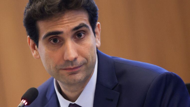 Gabriel Galípolo, presidente do BC, fala ao microfone