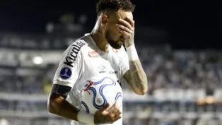 Soccer Football - Copa Sudamericana - Group D - Santos v Recoleta - Estadio Urbano Caldeira, Santos, Brazil - April 14, 2026 Santos' Neymar during the match REUTERS/Marcelo Machado De Melo