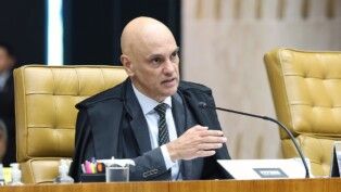 O ministro Alexandre de Moraes em sessão plenária do STF