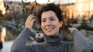 Durante entrevista, Cecilia Malan revela o motivo de não voltar ao Brasil