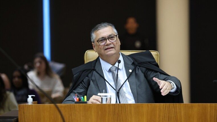 Flávio Dino em sessão plenária do STF