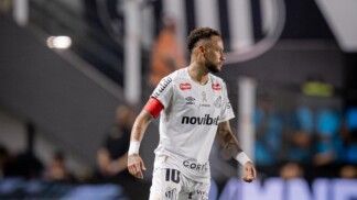 Neymar no jogo contra o Santos