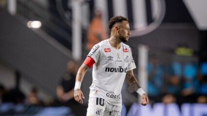 Neymar no jogo contra o Santos