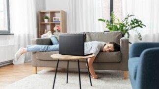 Sair do sedentarismo ajuda na manutenção da saúde física e mental (Foto: Unsplash)