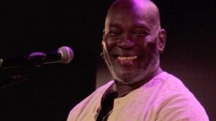 Cantor Lazzo Matumbi