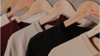 Opções mais sóbrias serão utilizadas em looks do outono (Reprodução: Unsplash)