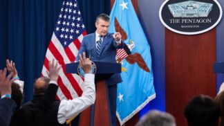 O secretário de Defesa Pete Hegseth