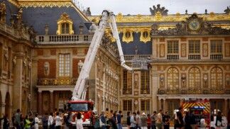 Versailles reuters