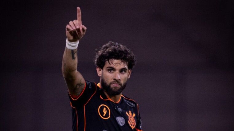 Yuri Alberto vem sendo cotado para defender a seleção italiana