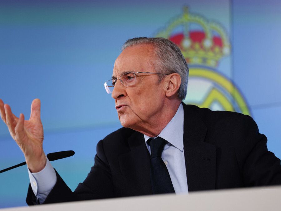Presidente do Real convoca novas elei&ccedil;&otilde;es e discute com jornalista em  coletiva | TMC