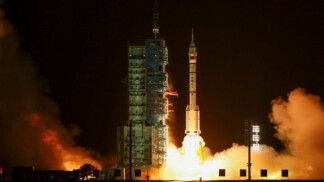 A Long March 2F rocket carrying the Shenzhou-23 spacecraft with astronauts Zhu Yangzhu, Zhang Zhiyuan, and Lai Ka-ying, who is the first astronaut from Hong Kong, blasts off to China's Tiangong space station from the launchpad at the Jiuquan Satellite Launch Center, near Jiuquan, Gansu province, China, May 24, 2026. REUTERS/Maxim Shemetov TPX IMAGES OF THE DAY